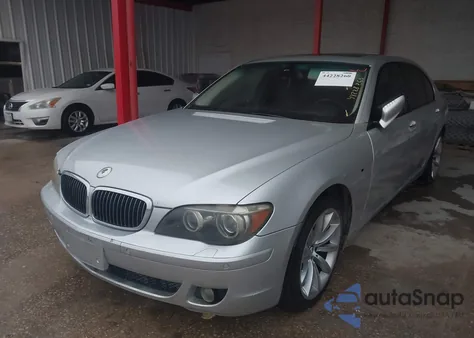 2007 BMW 750Li из США, поврежденный, VIN WBAHN83527DT72997